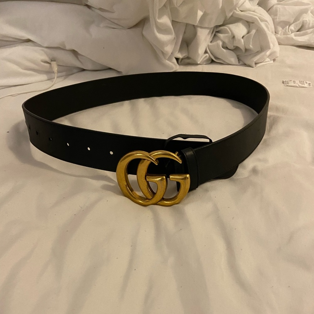 gucci leather belt with double G buckle